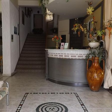 Hotel Victory Cesenatico Ngoại thất bức ảnh